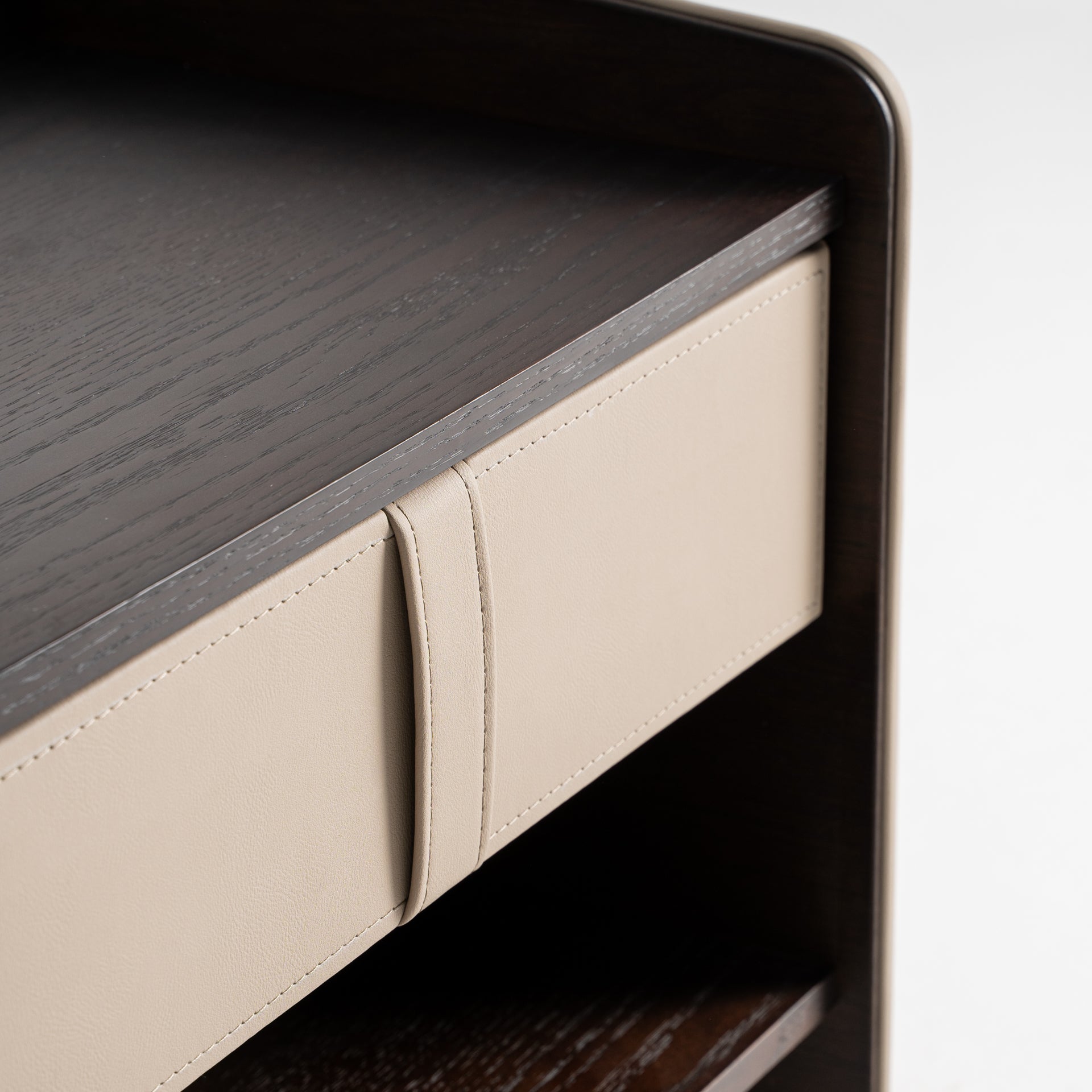 TAHUA BEDSIDE TABLE